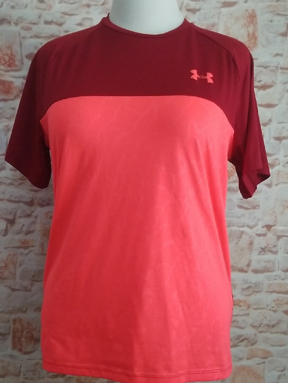 Under Armour Loose Fit Tee